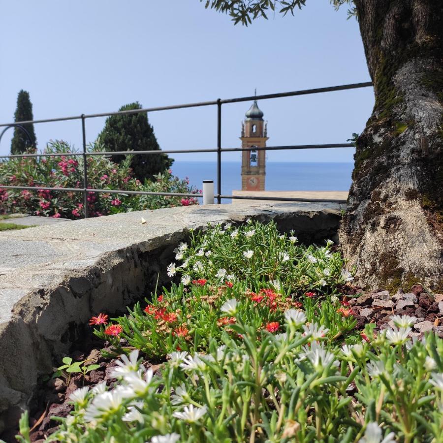 Locanda Goeghin Pieve Ligure Buitenkant foto